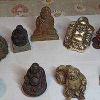 set 9 statuette Buddha   varie dimensioni e materi