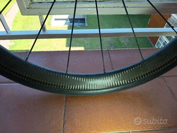 Ruote Mavic Cosmic carbon rim brake