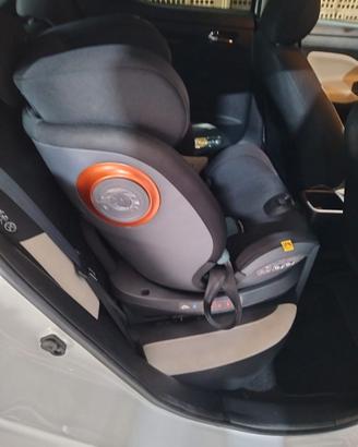Seggiolino auto