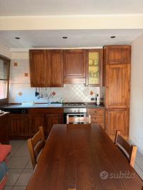 Cucina legno massello d'olmo artgianala