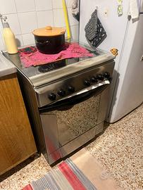 Cucina a gas con forno