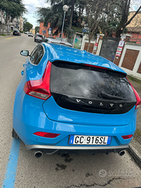 Volvo v40 rdesign 2015