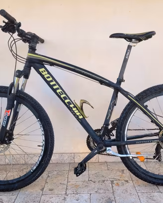 Bici MTB Bottecchia + City Bike B'Twin Triban