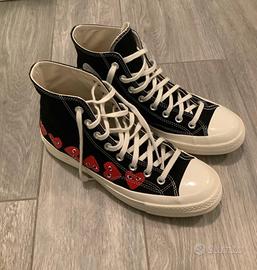 Converse nere cuori rossi, perfette