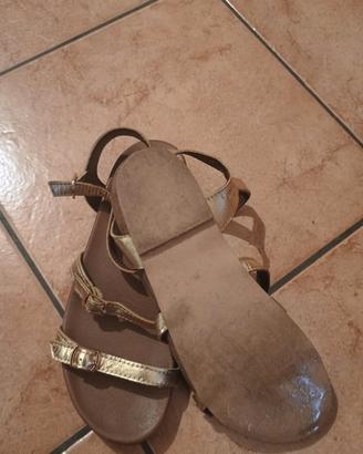 sandali oro