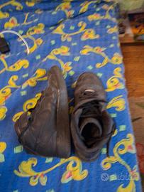 scarpe nike air Force 1 alte in buone condizioni 