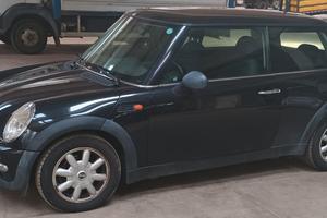 MINI - Mini 1ª serie - 2002