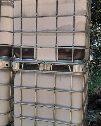 Cisterne da lt 1000 per acqua