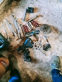 accessori bici d'epoca ,e sellino piaggio