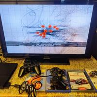 Sony Playstation 2 (PS2)  4 giochi e 2 controllers
