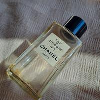 Bottiglia profumo Chanel.n° 5