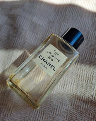 Bottiglia profumo Chanel.n° 5