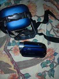 video camera con macchina fotografica con custodia