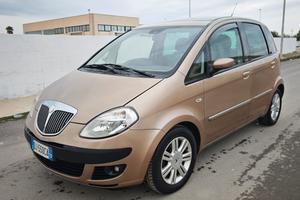 Lancia Musa 1.3 mjet 