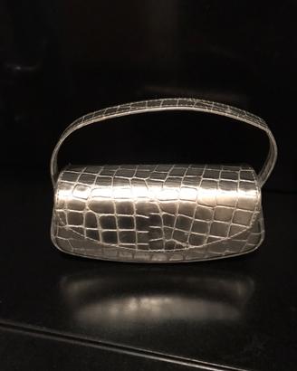 Pochette argento glamour per serate