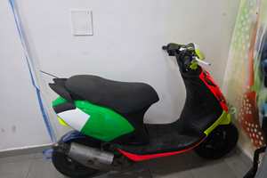 Zip squaletto con motore 180 fatto tutto nuovo