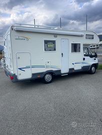Camper Chausson welcome 17