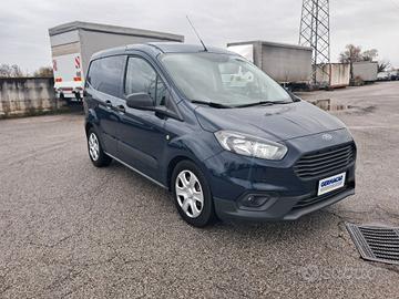 Ford Transit courier- portata kg 476