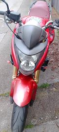 moto Honda hornet  600  