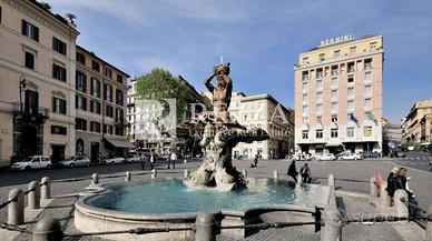 Attività / Licenza di 1500 m² a Roma