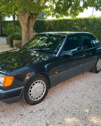 MERCEDES 250 TURBO DIESEL CAMBIO AUT. 1990