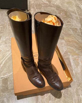 Tods stivali marroni originali donna