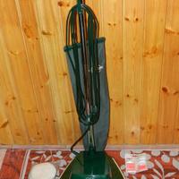 Lucidatrice aspiratore Folletto FB32V completo