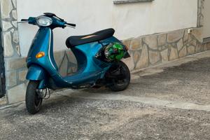 Vespa et2 50
