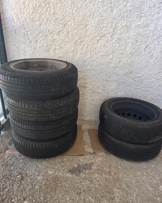 4 cerchi Renault Clio 15"+gomme Nexen+2 gomme extr