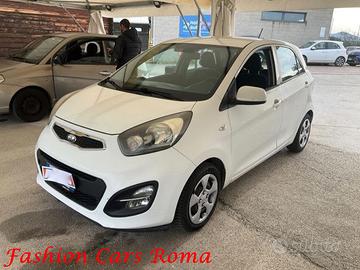 KIA Picanto 1.0 12V 5 porte Style per Neopatenta
