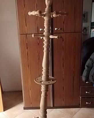 Attaccapanni in legno