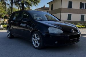 Volkswagen Golf 1.9 TDI 5p
