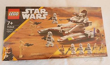 lego Star Wars 75342 Republic Fighter Tank