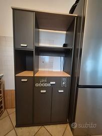 Credenza da cucina già montata