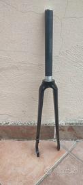 Forcella carbonio corsa disc