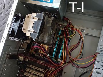 In blocco o separatamente 8 barebones PC (I parte)