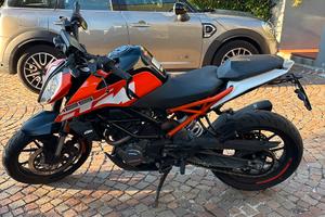 Ktm duke 125