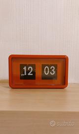 Orologio a cartellini Flip Clock da tavolo o muro 