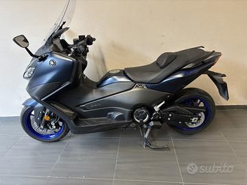 Yamaha T Max 560