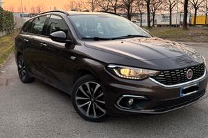 Fiat TIPO 1.6 TDI cambio automatico