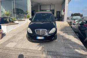 Lancia Ypsilon 1.3 MJT 75 CV Platinum leggi annunc