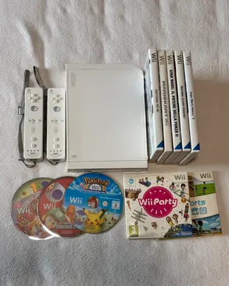 Nintendo Wii Bianca con 2 WiiMote e giochi