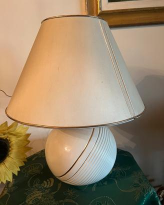 Lampada da tavolo