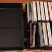 valigetta porta musicassette