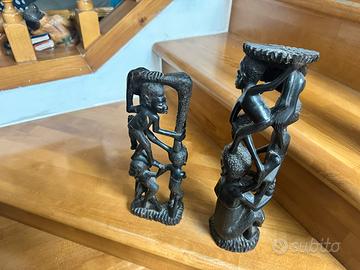 Sculture etniche in legno