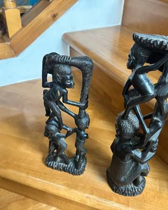 Sculture etniche in legno