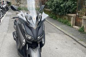 Scooter XMax 250 anno 2016