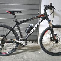 Bici MTB Scott Scale 670