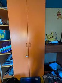 set armadi uno ad angolo