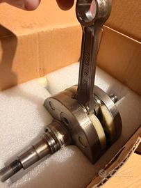 Albero ktm/husqvarna /gas gas 125/150  2T 2016/24